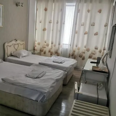 Otel Nevis Fundeni Bükreş