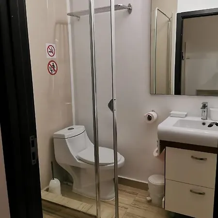 Otel Nevis Fundeni Bükreş