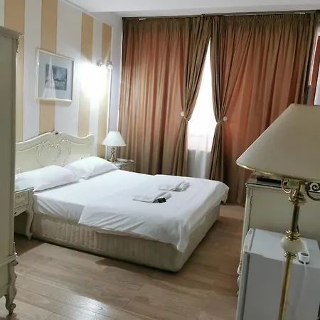 Hotel Nevis Fundeni