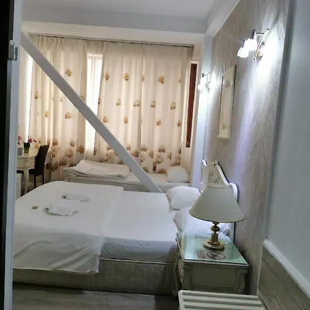 Hotel Nevis Fundeni