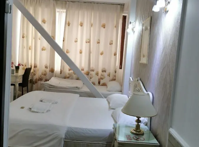 Hotel Nevis Fundeni
