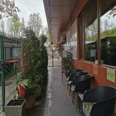 Nevis Fundeni בוקרשט