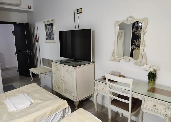 Nevis Fundeni מלון בוקרשט